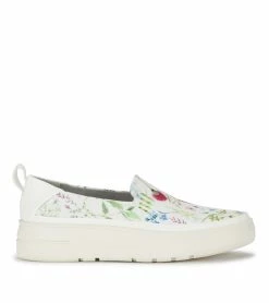 New 👍 Baretraps Nevin Slip On 👟 Sneaker (BT28634) White Multi Flower Canvas 👍 -Cheap Sandals Store ae8a53d56a38cab675197fc090bfb838501e2c1c 16329.1673083814