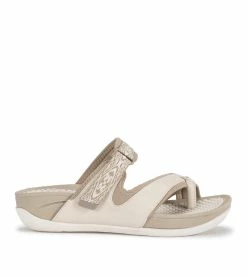 Best Pirce 💯 Baretraps Deserae Slide 🩴 Sandal (BT27917) True Taupe ⭐ -Cheap Sandals Store baretraps deserae slide sandal bt27917 18994.1671657569