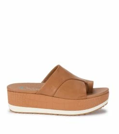 Best Sale ✔️ Baretraps Harlow Platform Wedge 🩴 Sandal (BT28981) English Brown 👍 -Cheap Sandals Store baretraps harlow platform wedge sandal bt28981 61495.1667329108