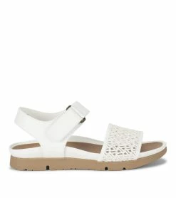 Flash Sale π Baretraps Holleen π©΄ Sandal (BT29003) White π€© 11 Flash Sale π Baretraps Holleen π©΄ Sandal (BT29003) White π€© -Cheap Sandals Store ea9ae842219f4af8acfe0bf8865f4a5428b65b76 86978.1671787217